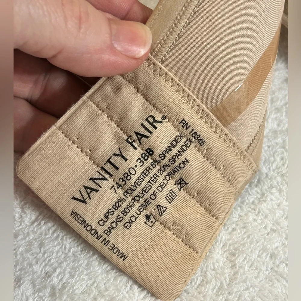 New! Vanity Fair Beauty Back Convertible Bra Size 38 B